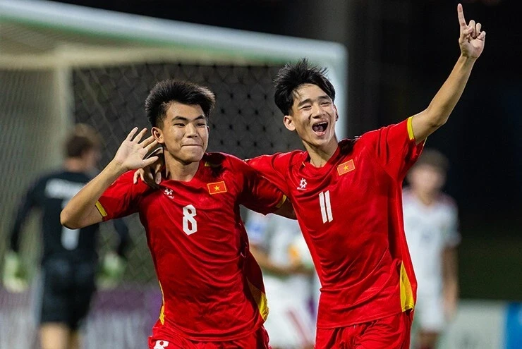 Báo Trung Quốc muốn đội nhà gặp U17 Việt Nam ở bán kết Báo Trung Quốc muốn đội nhà gặp U17 Việt Nam ở bán kết