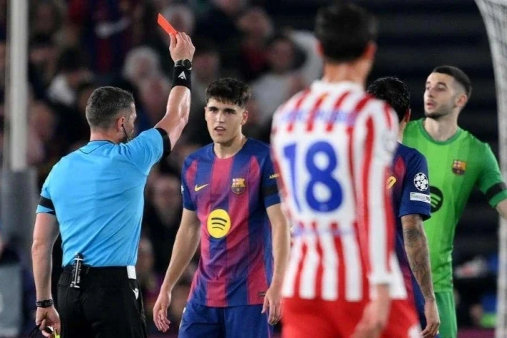 Barcelona khởi kiện trọng tài, đưa ra 4 yêu cầu với UEFA Barcelona khởi kiện trọng tài, đưa ra 4 yêu cầu với UEFA