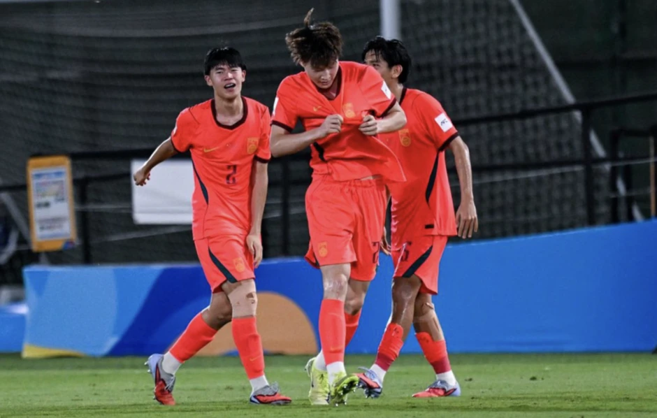 Bất ngờ đánh bại U17 Qatar, U17 Trung Quốc lấy vé dự World Cup Bất ngờ đánh bại U17 Qatar, U17 Trung Quốc lấy vé dự World Cup