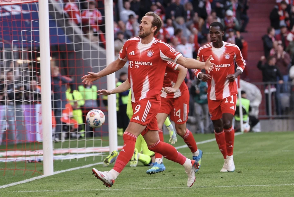 Bayern Munich vô địch Bundesliga sớm 4 vòng đấu Bayern Munich vô địch Bundesliga sớm 4 vòng đấu
