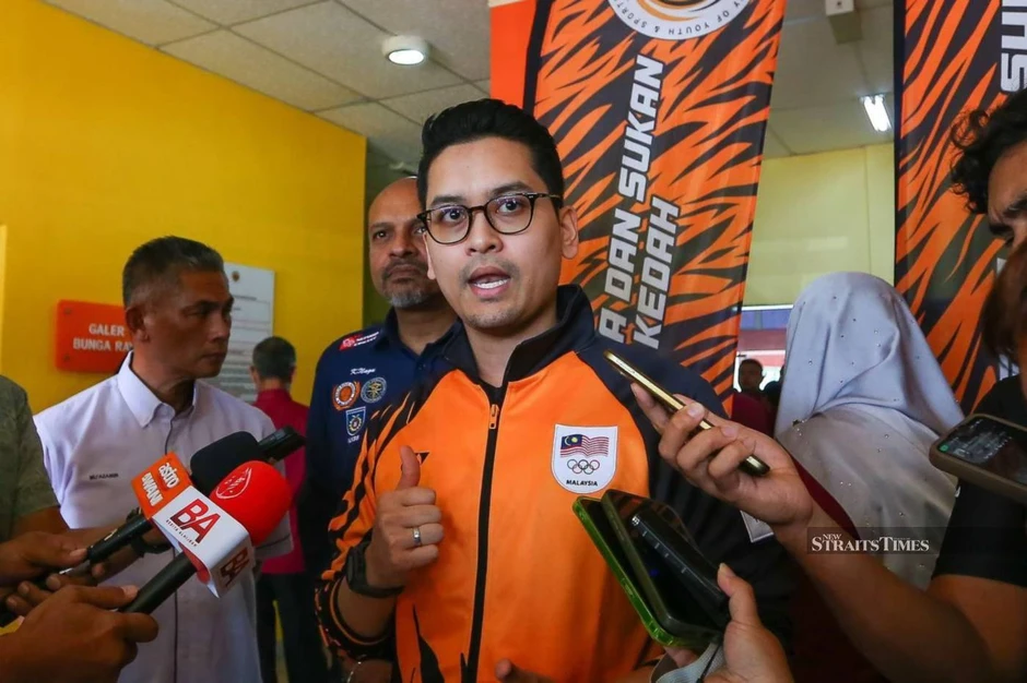 Bộ trưởng Malaysia “sốt ruột” khi AFC chưa xử thua đội nhà Bộ trưởng Malaysia “sốt ruột” khi AFC chưa xử thua đội nhà