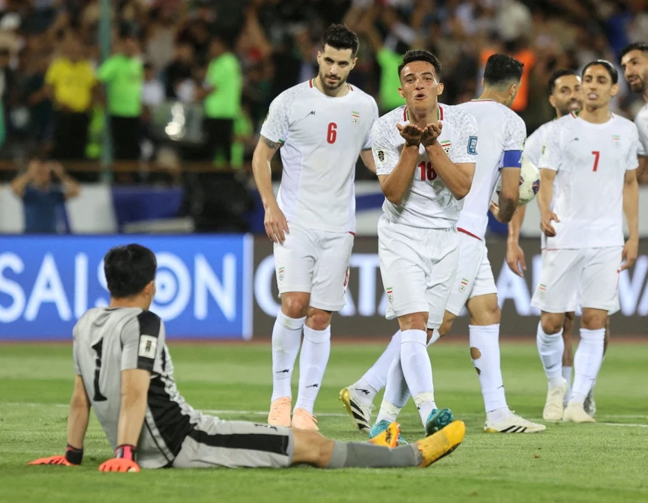 Bộ trưởng thể thao Iran tuyên bố đội nhà không dự World Cup 2026