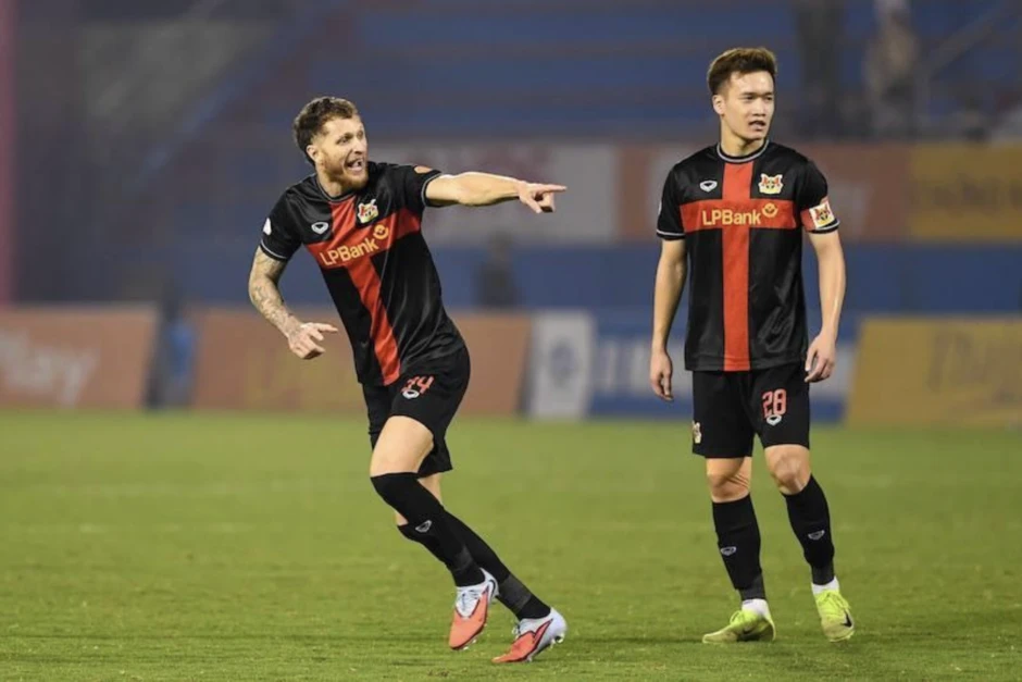 Bom tấn trên hàng công đội tuyển Việt Nam, thêm 1 tiền đạo nhập tịch mới đá ASEAN Cup 2026? Bom tấn trên hàng công đội tuyển Việt Nam, thêm 1 tiền đạo nhập tịch mới đá ASEAN Cup 2026?