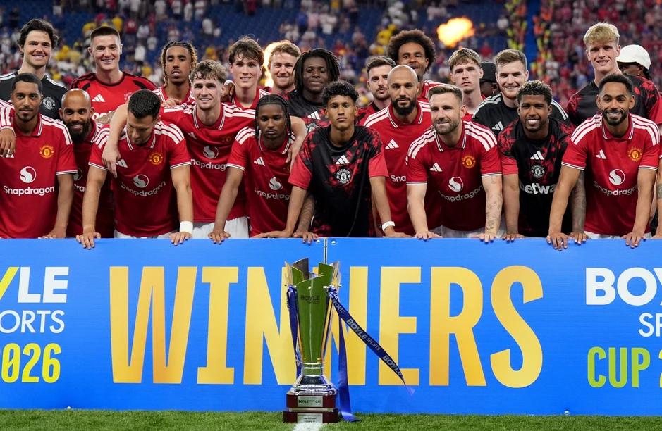 Bruno Fernandes đá hỏng penalty, MU vẫn ẵm cúp Bruno Fernandes đá hỏng penalty, MU vẫn ẵm cúp