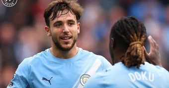 Cầu thủ đầu tiên rục rịch rời Man City sau khi Pep ra đi