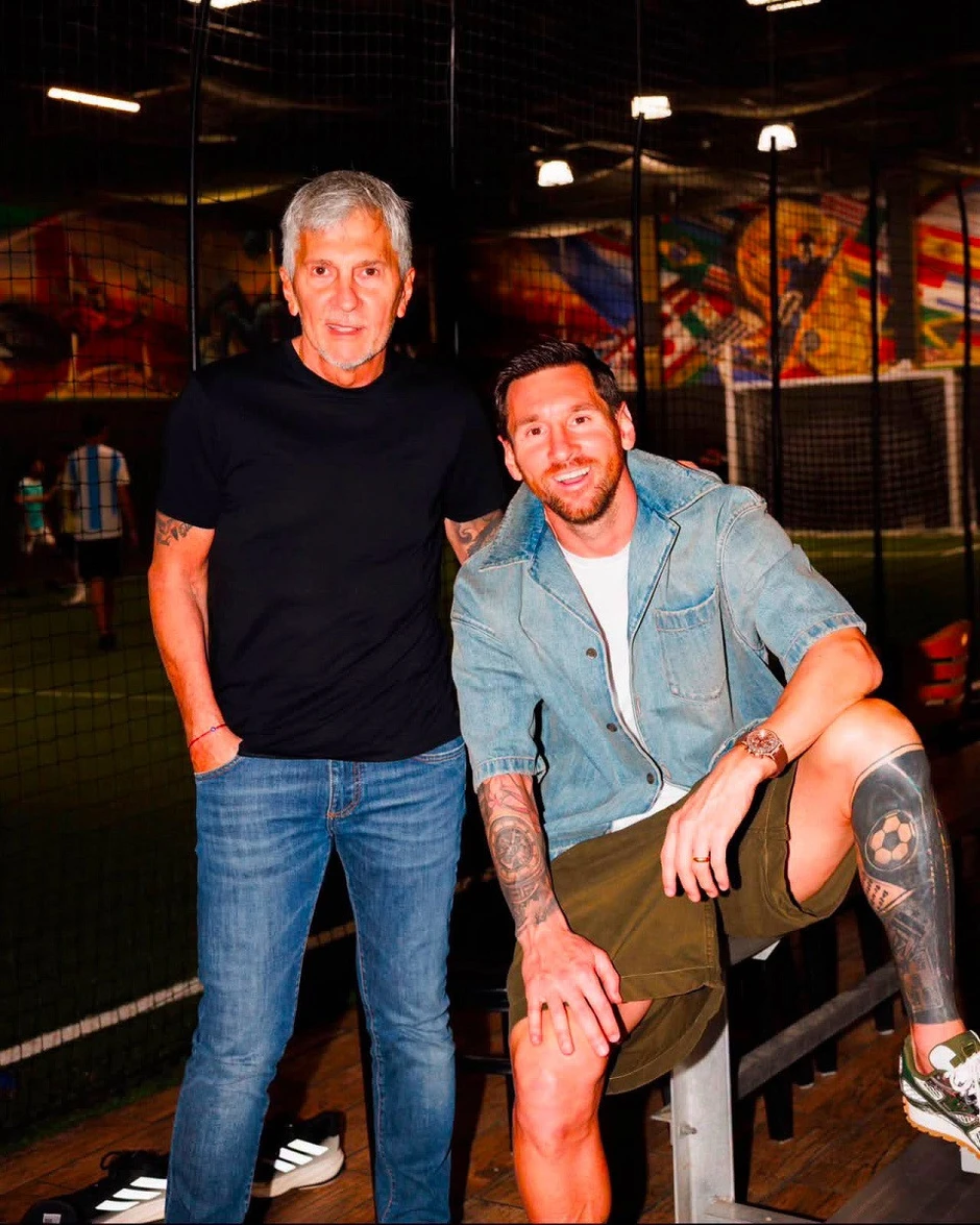 Cay khóe mắt tâm thư Messi tiễn biệt cha, Ronaldo vào an ủi Cay khóe mắt tâm thư Messi tiễn biệt cha, Ronaldo vào an ủi