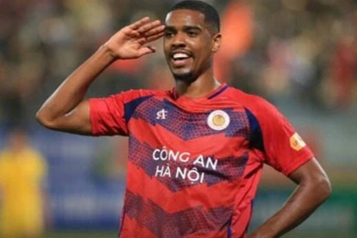 CĐV Thái Lan quan tâm đặc biệt tới cầu thủ Brazil có thể nhập tịch Việt Nam CĐV Thái Lan quan tâm đặc biệt tới cầu thủ Brazil có thể nhập tịch Việt Nam