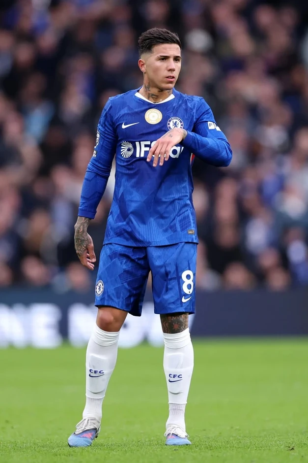 Chelsea đối mặt điềm gở, Arsenal nắm lợi thế derby London