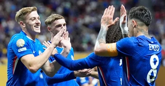 Chelsea thanh lý gấp 11 cầu thủ, thu về 500 triệu bảng
