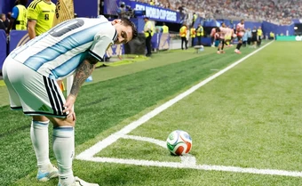 Chiêu phạt góc của Arsenal bị bóp nghẹt tại World Cup, Ngoại hạng Anh có nên học theo?