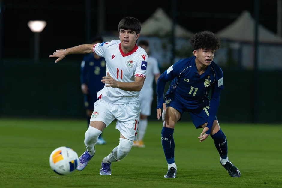 Chơi thiếu người, U17 Thái Lan hứng chịu trận thua tai hại Chơi thiếu người, U17 Thái Lan hứng chịu trận thua tai hại