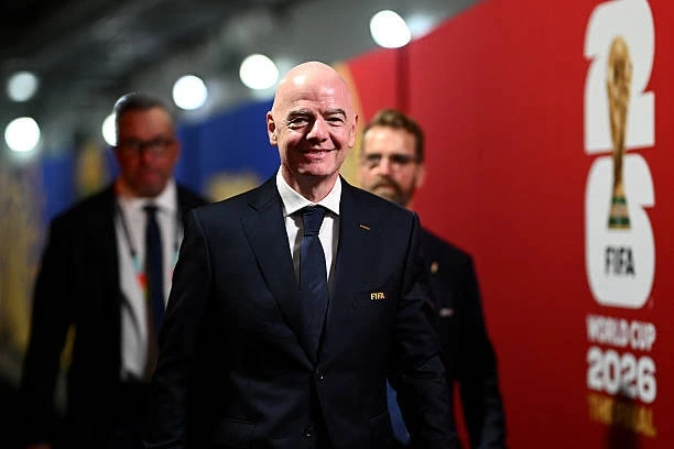 Chủ tịch FIFA bị cáo buộc dàn xếp địa điểm tổ chức chung kết World Cup Chủ tịch FIFA bị cáo buộc dàn xếp địa điểm tổ chức chung kết World Cup