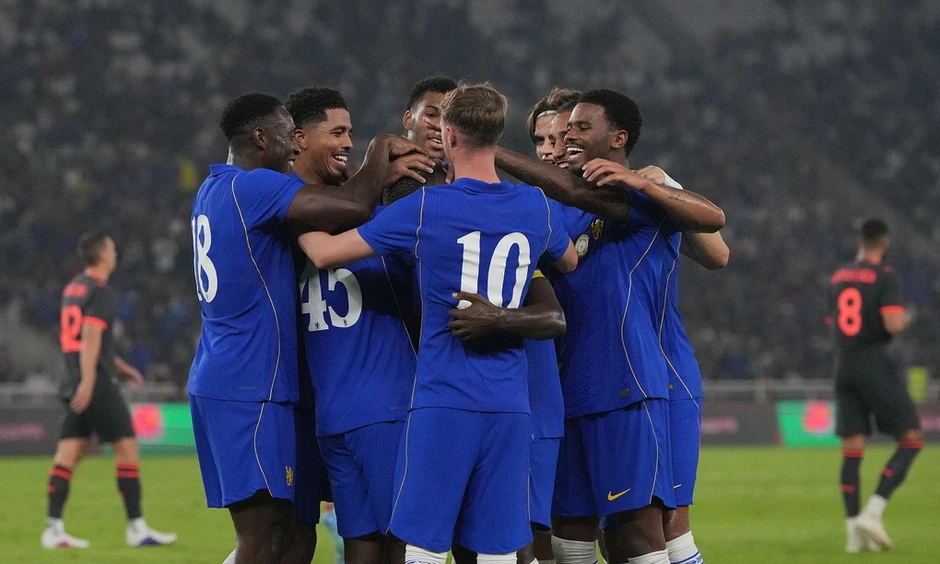 CLB Malaysia bỏ đá luân lưu với Chelsea CLB Malaysia bỏ đá luân lưu với Chelsea