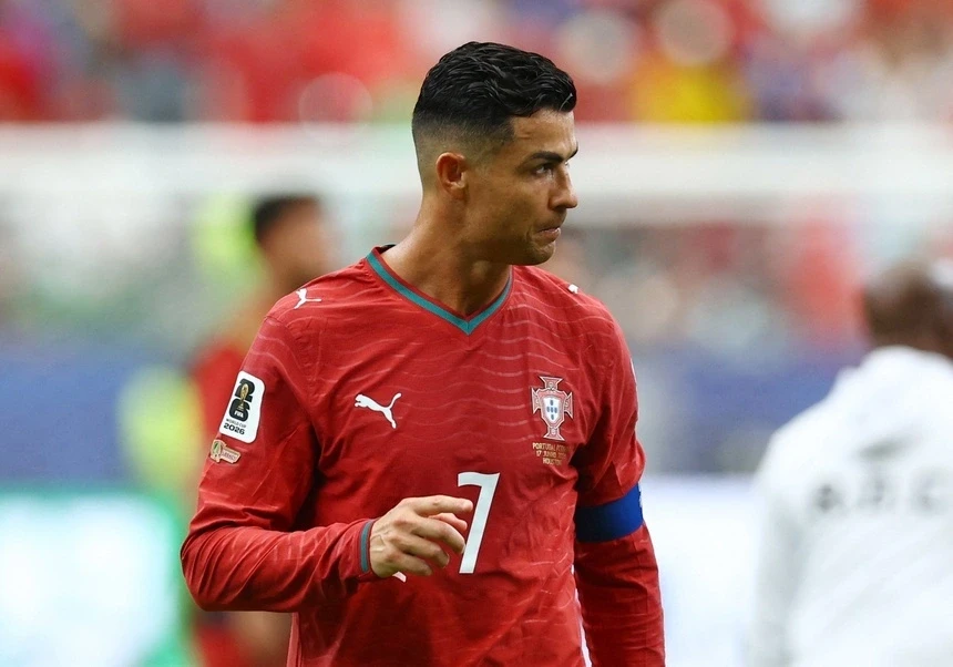 C.Ronaldo lên tiếng trước thông tin bị "tẩy chay" ở tuyển Bồ Đào Nha C.Ronaldo lên tiếng trước thông tin bị "tẩy chay" ở tuyển Bồ Đào Nha