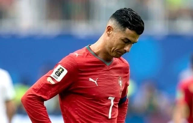 C.Ronaldo lên tiếng trước thông tin bị "tẩy chay" ở tuyển Bồ Đào Nha C.Ronaldo lên tiếng trước thông tin bị "tẩy chay" ở tuyển Bồ Đào Nha