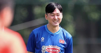 Cựu trợ lý của HLV Kim Sang Sik dẫn dắt CLB ở Thái Lan