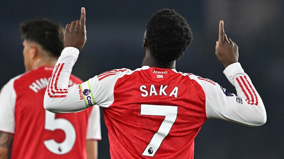 Đánh bại Brighton, Arsenal cho Man City 'ngửi khói' Đánh bại Brighton, Arsenal cho Man City 'ngửi khói'