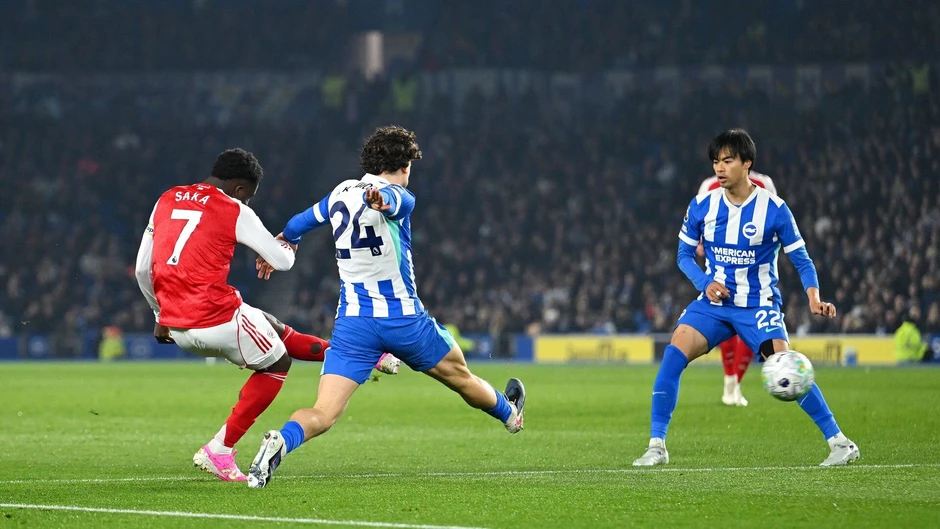 Đánh bại Brighton, Arsenal cho Man City 'ngửi khói' Đánh bại Brighton, Arsenal cho Man City 'ngửi khói'