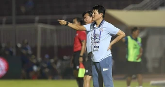 Đặt niềm tin vào huấn luyện viên nội
