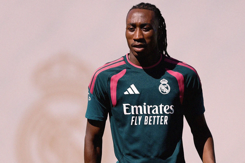 Diomande đến Real Madrid: Vượt nỗi đau, chinh phục giấc mơ Diomande đến Real Madrid: Vượt nỗi đau, chinh phục giấc mơ