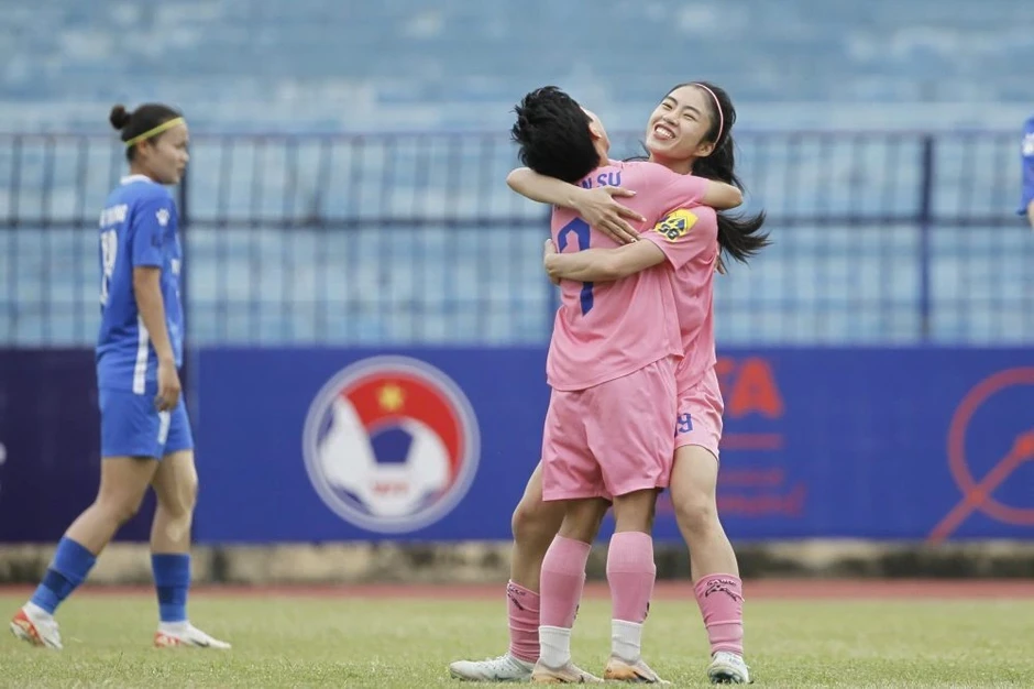 Đội TPHCM vô địch lượt đi giải bóng đá nữ quốc gia 2026