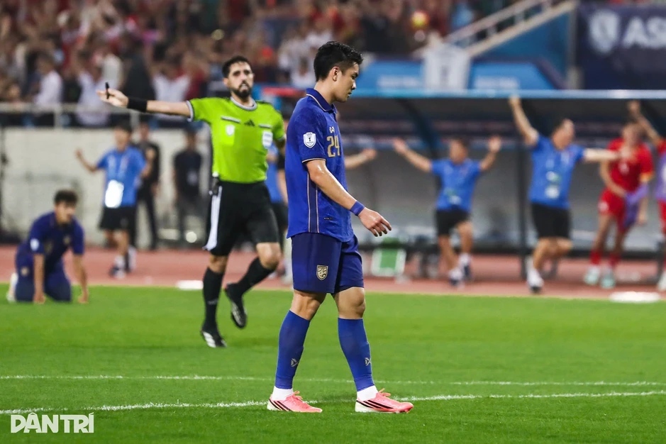 Đội tuyển Thái Lan ghi cả 4 bàn thắng ở chung kết lượt về ASEAN Cup 2026 Đội tuyển Thái Lan ghi cả 4 bàn thắng ở chung kết lượt về ASEAN Cup 2026