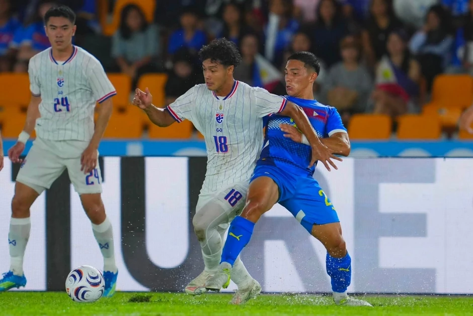 ĐT Thái Lan có thành tích hơn ĐT Việt Nam, vẫn có nguy cơ bị loại sớm ở ASEAN Cup ĐT Thái Lan có thành tích hơn ĐT Việt Nam, vẫn có nguy cơ bị loại sớm ở ASEAN Cup