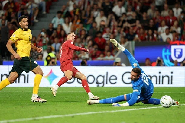 Đức hòa Hà Lan, Ronaldo nhạt nhòa trong ngày Bồ Đào Nha thắng Wales Đức hòa Hà Lan, Ronaldo nhạt nhòa trong ngày Bồ Đào Nha thắng Wales