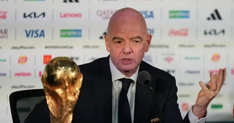 FIFA hủy kế hoạch bán cổ phần World Cup, vị thế Chủ tịch Infantino lung lay