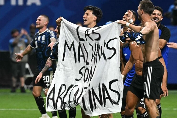 FIFA ra hàng loạt án phạt nặng với đội tuyển Argentina sau World Cup 2026 FIFA ra hàng loạt án phạt nặng với đội tuyển Argentina sau World Cup 2026