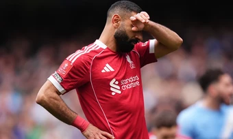 Fowler: 'Chưa từng thấy Liverpool thiếu tự tin đến vậy'