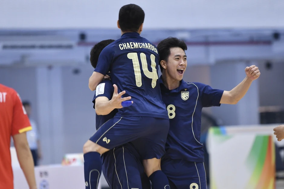 Futsal Việt Nam thua Thái Lan, gặp Indonesia ở bán kết giải Đông Nam Á Futsal Việt Nam thua Thái Lan, gặp Indonesia ở bán kết giải Đông Nam Á