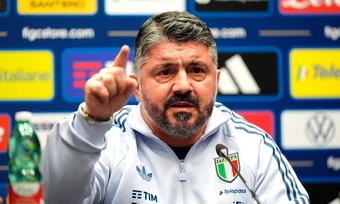 Gattuso phải dùng thuốc ngủ vì áp lực đưa Italy đến World Cup