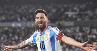 Guinness tôn vinh hàng loạt kỷ lục của Messi