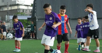 Hà Nội FC: Phát triển bóng đá cộng đồng, bồi dưỡng tài năng tương lai