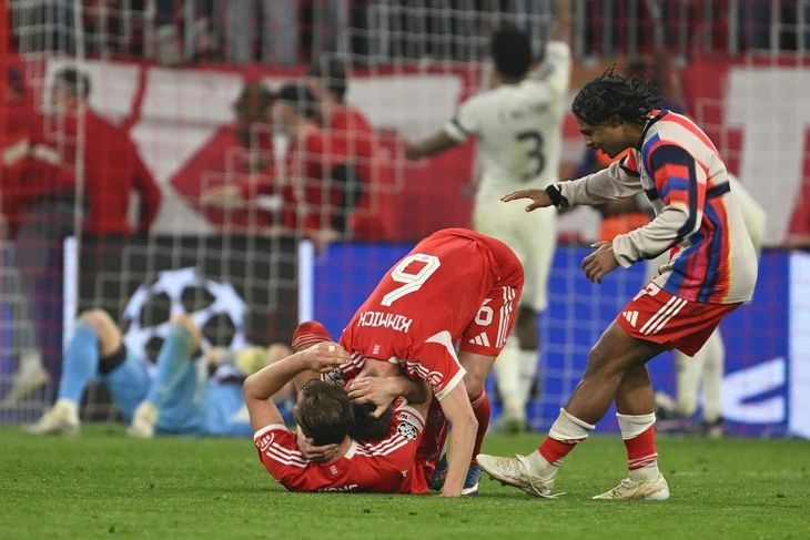 Hạ Real Madrid tỉ số 4-3, Bayern Munich vào bán kết Champions League Hạ Real Madrid tỉ số 4-3, Bayern Munich vào bán kết Champions League