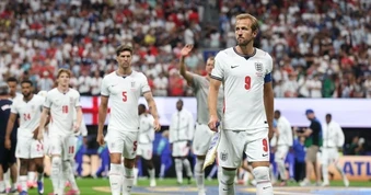 Harry Kane lập kỷ lục trong ngày tuyển Anh ngã gục trước Argentina