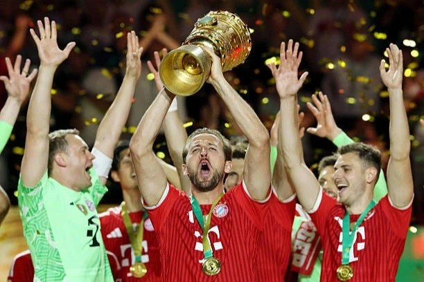 Harry Kane tỏa sáng, Bayern Munich vô địch Cúp Quốc gia Đức Harry Kane tỏa sáng, Bayern Munich vô địch Cúp Quốc gia Đức