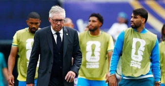 HLV Ancelotti quyết không từ chức, cho rằng Brazil xứng đáng thắng Na Uy