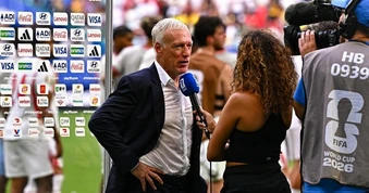 HLV Didier Deschamps chính thức nói lời chia tay đội tuyển Pháp