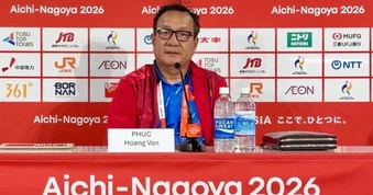 HLV Hoàng Văn Phúc: "Chúng tôi không thể ngăn Nhật Bản ghi nhiều bàn thắng"