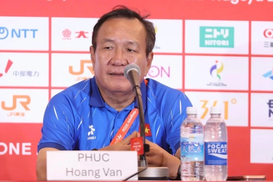 HLV Hoàng Văn Phúc: “Tuyển nữ Việt Nam không mạo hiểm để thắng Thái Lan” HLV Hoàng Văn Phúc: “Tuyển nữ Việt Nam không mạo hiểm để thắng Thái Lan”