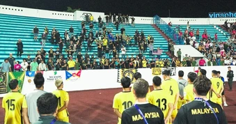 HLV tuyển Malaysia kêu gọi NHM 'tha' cho các tuyển thủ sau trận thua Việt Nam
