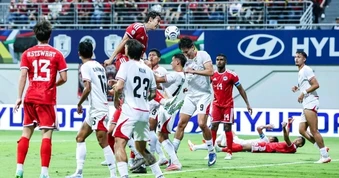 HLV tuyển Singapore: "Cảm giác vượt qua Indonesia rất tuyệt"