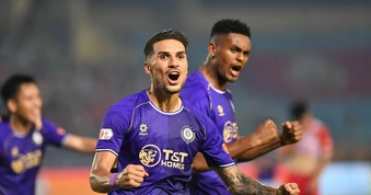 Hoàng Hên ghi bàn, Hà Nội FC tiếp mạch thăng hoa ở V-League