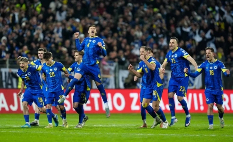 Italy lần thứ ba liên tiếp lỡ World Cup Italy lần thứ ba liên tiếp lỡ World Cup