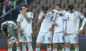Italy lần thứ ba liên tiếp lỡ World Cup