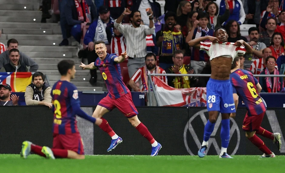 Kết quả bóng đá hôm nay 5/4: Arsenal bị loại ở FA Cup, Barca thắng nhọc Atletico Kết quả bóng đá hôm nay 5/4: Arsenal bị loại ở FA Cup, Barca thắng nhọc Atletico