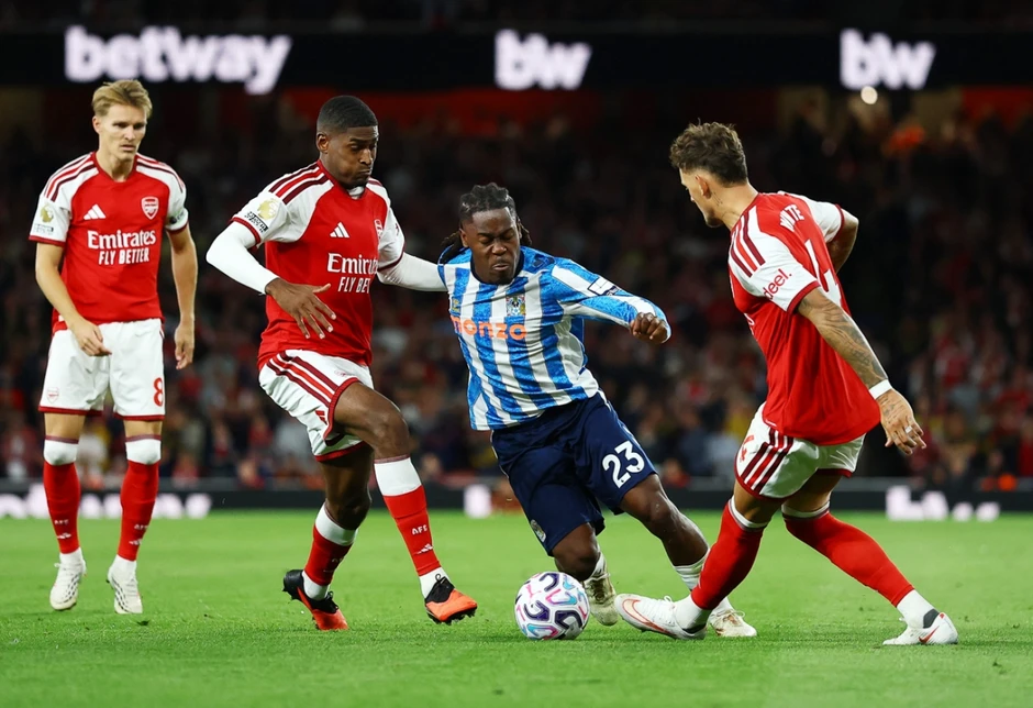 Kết quả ngoại hạng Anh hôm nay 22/8: Arsenal thắng dễ trong trận mở màn mùa giải Kết quả ngoại hạng Anh hôm nay 22/8: Arsenal thắng dễ trong trận mở màn mùa giải