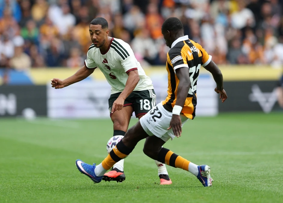 Kết quả Ngoại hạng Anh hôm nay 22/8: MU thua bạc nhược trước tân binh Hull City